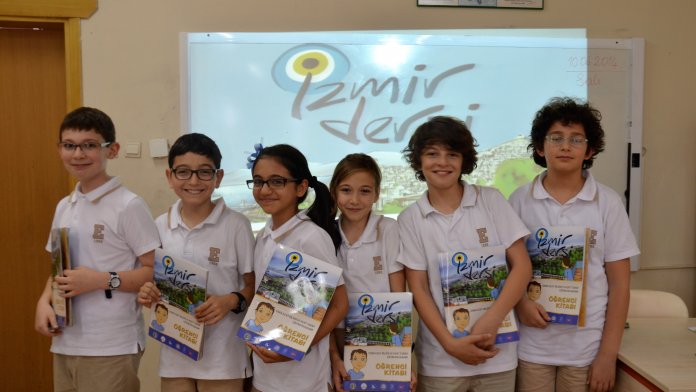 RESMİ EĞİTİMDE BİR İLK: İZMİR DERSİ 